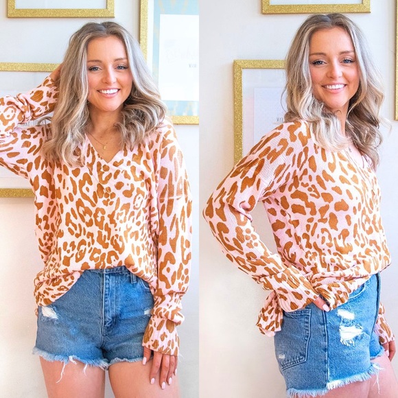 SMYM | Leopard Sweater. - Picture 6 of 14